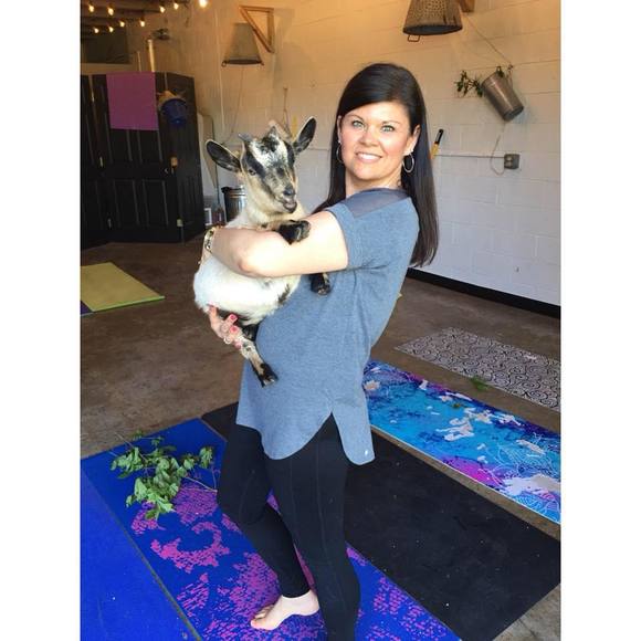 Meet your Posher, Kim - Picture 1 of 1